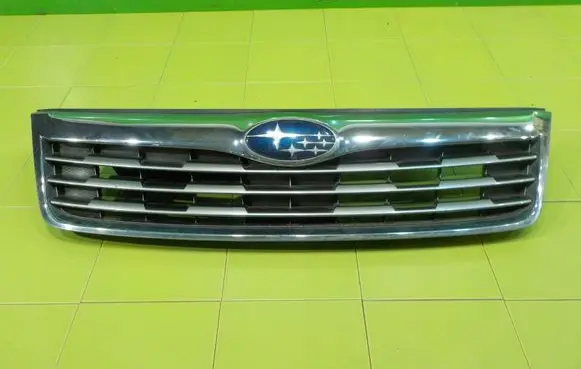 Subaru Forester SH Front bumper upper radiator grill ZP24