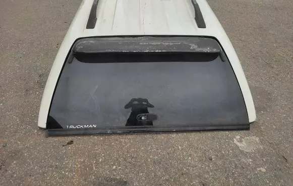 Ford Ranger Pick-up truck tonneau cover 