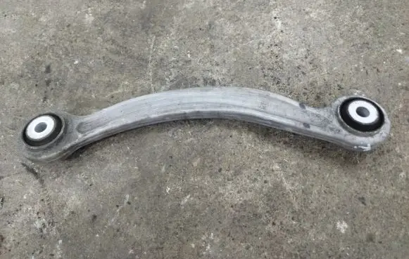 Mercedes-Benz C W205 Rear control arm 20409F17