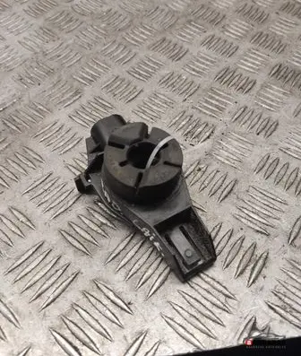 Audi Q5 SQ5 Radiator mount bracket 8k0121276a