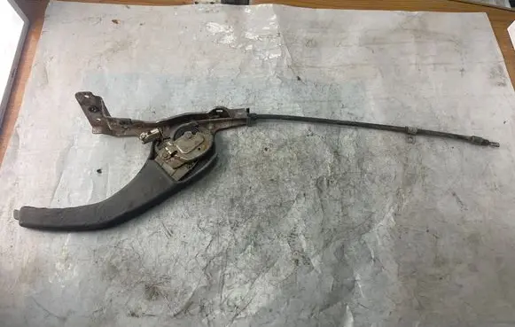 Jeep Grand Cherokee (WK) Handbrake/parking brake lever assembly