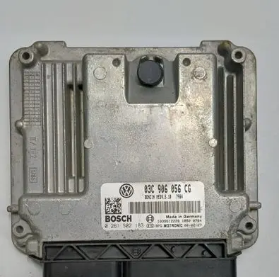 Volkswagen Golf V Engine control unit/module 03C906056CG 0261S02183 MED9510