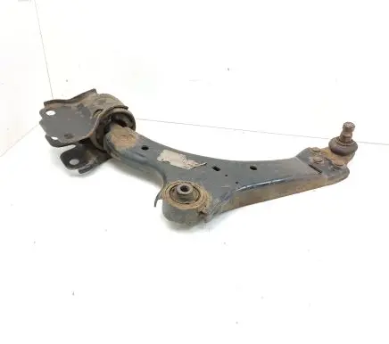 Volvo XC70 Front lower control arm/wishbone 7G9N3A052 3245130359