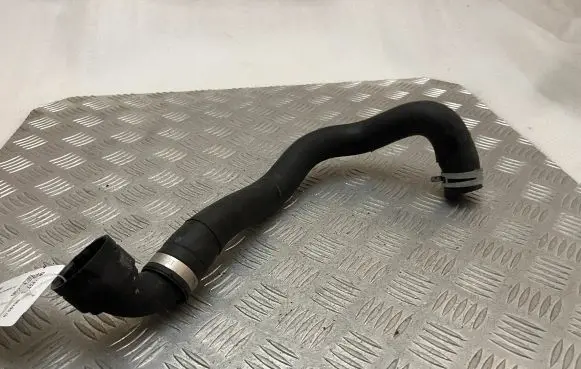 Volvo XC90 Engine coolant pipe/hose 31439753