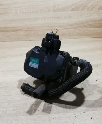 Toyota Yaris EGR valve 2580033011 VN1501000032