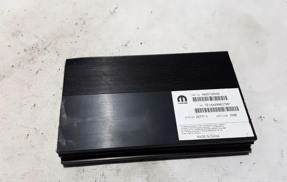 Dodge Durango Sound amplifier 68267306AB