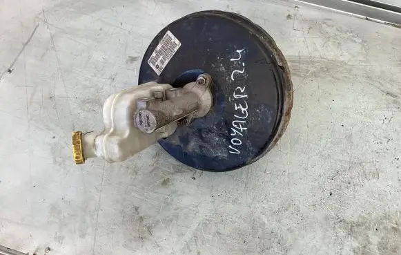 Chrysler Voyager Brake booster 4683972AA E0204022036 01BP0652C
