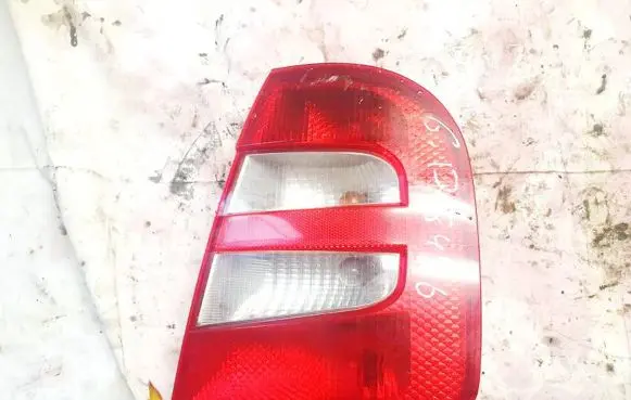Skoda Fabia Mk1 (6Y) Rear/tail lights 6y6945096b