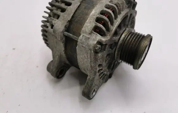 Mazda CX-5 Generator/alternator SH01A A2TX6781