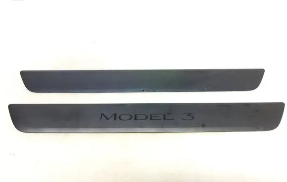 Tesla Model 3 Front sill trim cover 150476300C