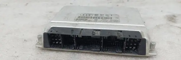 Audi A6 S6 C5 4B Engine control unit/module 8D0907401B 0281001811 28RTE220