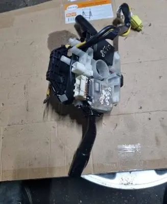 Subaru Forester SG Light switch