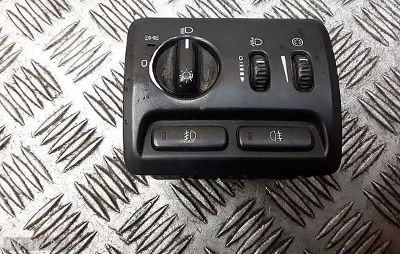 Light switch