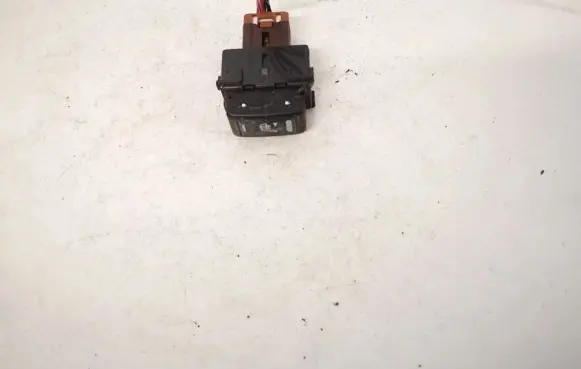 Nissan Murano Z50 Seat heating switch