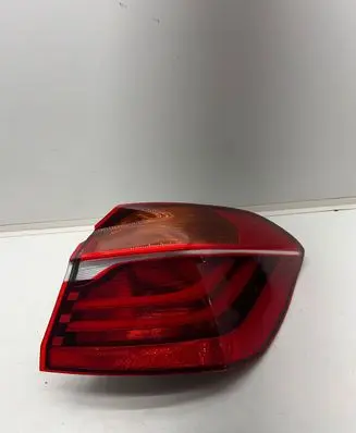 BMW 2 F46 Rear/tail lights 7491336