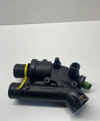 Ford Mondeo MK IV Thermostat/thermostat housing 874783 PA66GF30