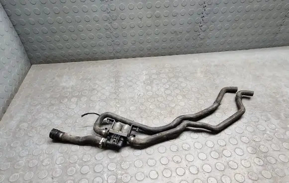 BMW X5 F15 Coolant heater control valve 6910544
