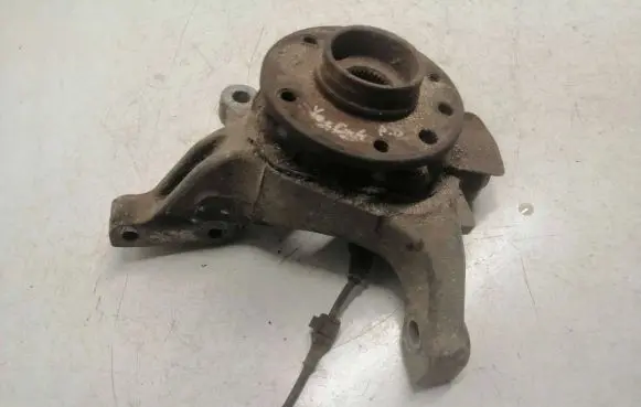 Opel Vectra C Front wheel hub spindle knuckle 