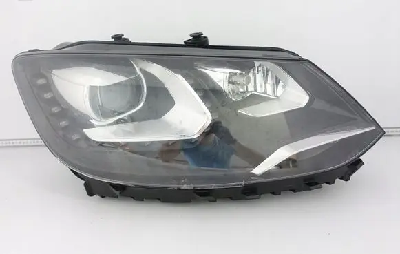 Volkswagen Sharan Headlight/headlamp 7N1941034D