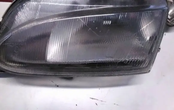 Volkswagen Sharan Headlight/headlamp 1305235254