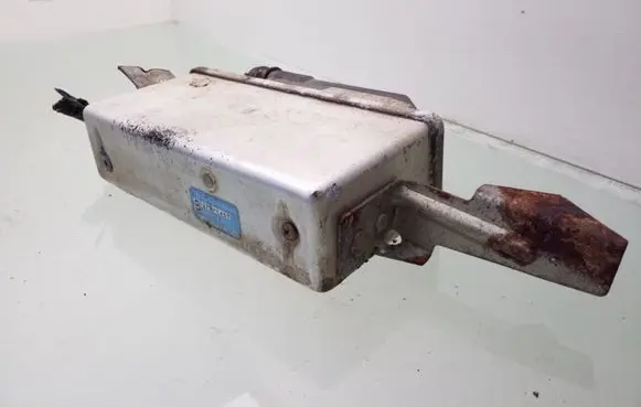 Subaru Legacy ABS control unit/module 26720AA040 2701457