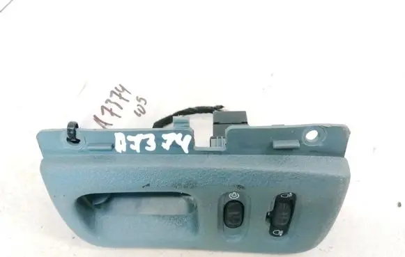 Renault Scenic I Headlight level height control switch 7700413950