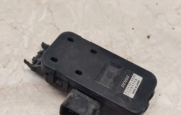 Lexus RX 450H Air quality sensor 0136500040 12V01T15