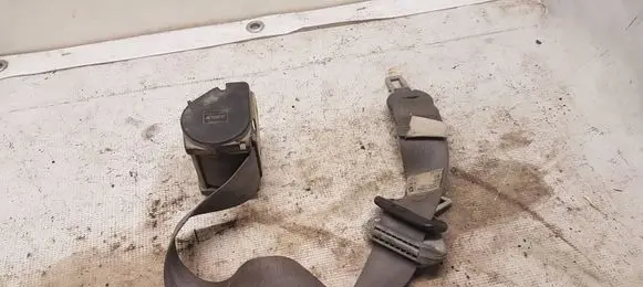 Renault Espace II Rear seatbelt 5500324