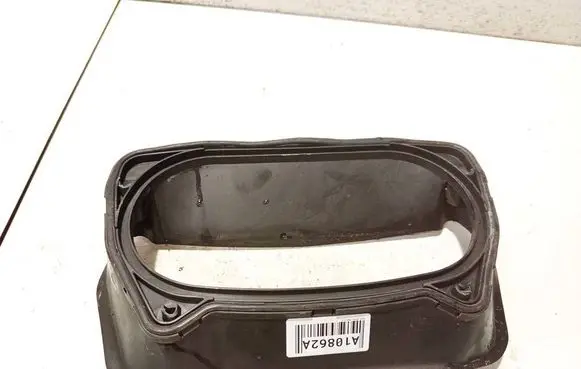 Opel Astra H Air intake duct part 90520682