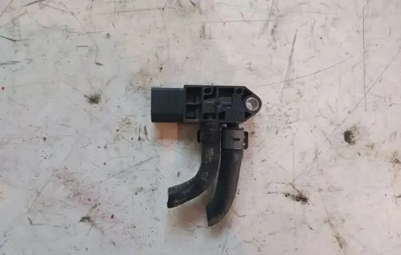 Audi A3 S3 8P Exhaust gas pressure sensor 076906051A