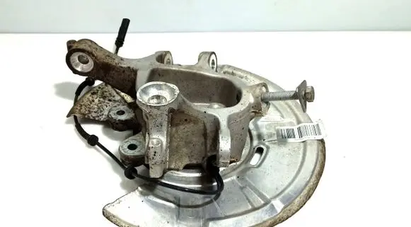 BMW 5 F10 F11 Rear wheel hub 6793770 33326793770