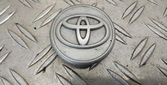 Toyota Yaris Original wheel cap