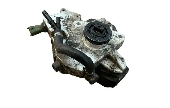 Volvo S60 Fuel injection high pressure pump 0445010111 8692523 023527