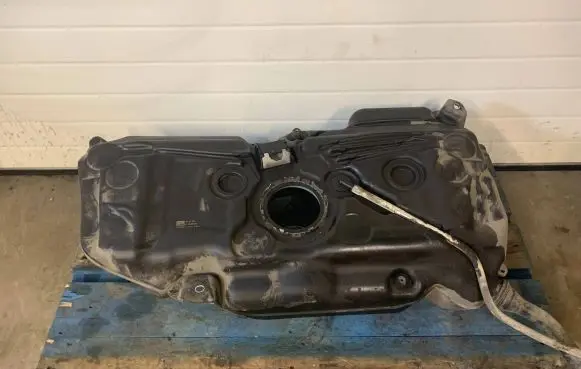 Volkswagen Touran III Fuel tank 5QA201085