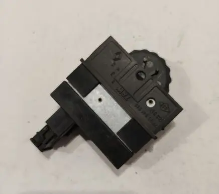 Renault Scenic I Headlight level height control switch 7700841245