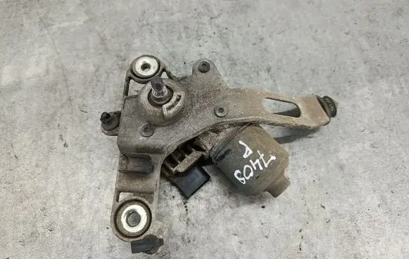 Ford Focus Front wiper linkage