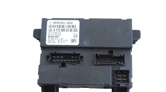 Mercedes-Benz SLK R172 Sunroof control unit/module A1729003406