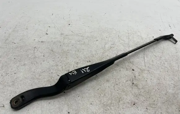 Mercedes-Benz E W211 Front wiper blade arm