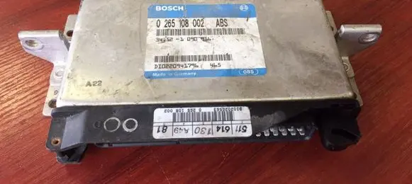 BMW 5 E34 ABS control unit/module 1090916