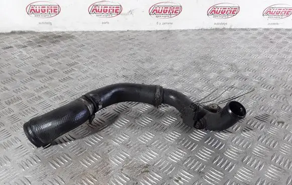 Intercooler hose/pipe