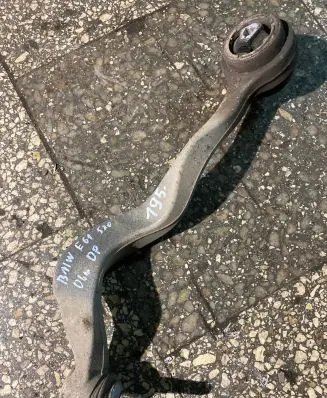 Front lower control arm/wishbone