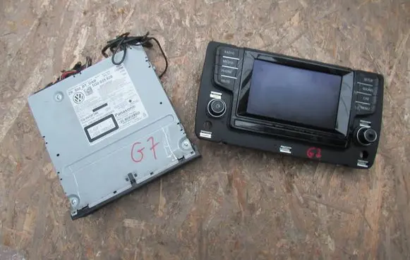Volkswagen Golf VII CD/DVD changer EA0300016A 5G0035820