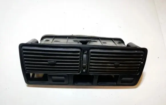 Volkswagen Golf IV Dash center air vent grill 1j0819728c 1j0819736c