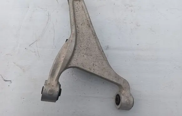 Infiniti QX70 S51 Rear upper control arm/wishbone