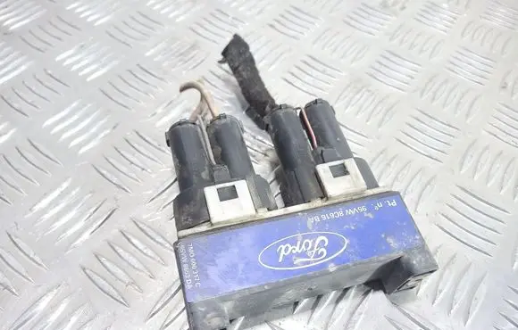 Ford Galaxy Coolant fan relay 7M0000317C