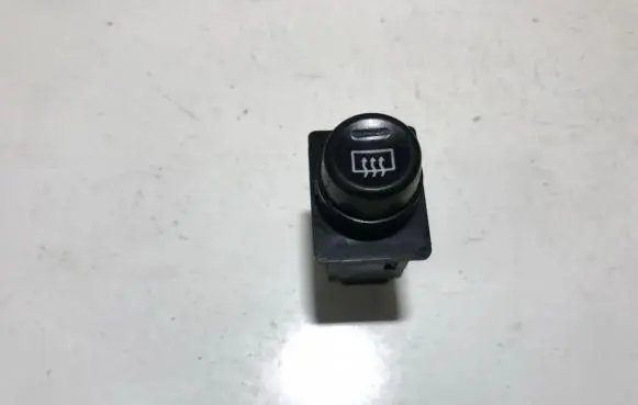 Mitsubishi Pajero Sport I Windscreen/window heater switch