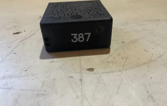 Audi A6 S6 C5 4B Other relay 4B0919471 5KG00656804