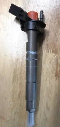 Mercedes-Benz Sprinter W906 Fuel injector 0445116028
