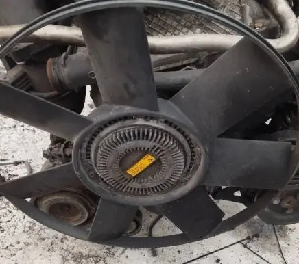BMW 5 E39 Viscous fan clutch 1152246042 6537400000