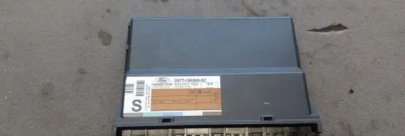 Ford Mondeo Mk III Comfort/convenience module 3S7T15K600SC 5WK48751F